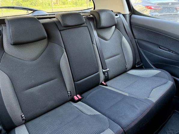Peugeot 308 I с пробегом 2011 года, цена 450 000 рублей, 204320 км, хэтчбек, Автокод Объявления