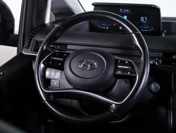 Hyundai Staria I с пробегом 2021 года, цена 4 578 000 рублей, 43097 км, минивэн, Автокод Объявления