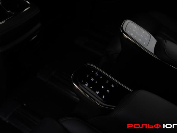GAC M8 с пробегом 2024 года, цена 4 178 000 рублей, 39662 км, минивэн, Автокод Объявления