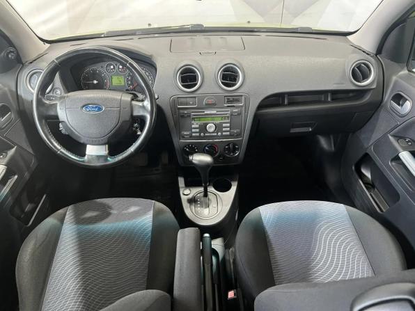 Ford Fusion I Рестайлинг с пробегом 2007 года, цена 630 000 рублей, 218907 км, хэтчбек, Автокод Объявления