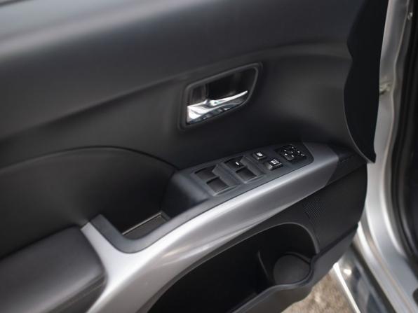 Peugeot 4007 с пробегом 2008 года, цена 900 000 рублей, 201789 км, внедорожник, Автокод Объявления