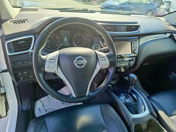 Nissan Qashqai II с пробегом 2015 года, цена 1 694 995 рублей, 118211 км, внедорожник, Автокод Объявления