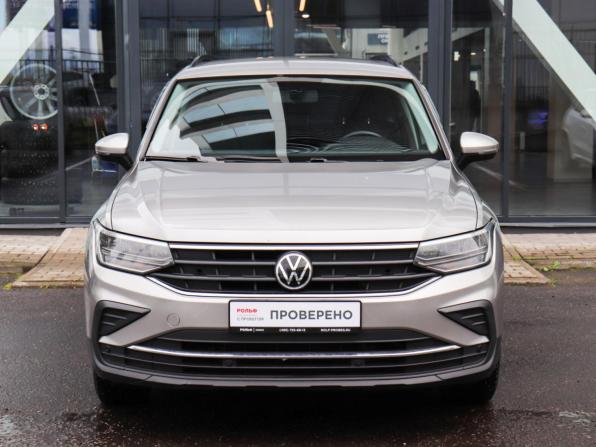Volkswagen Tiguan II Рестайлинг с пробегом 2021 года, цена 2 888 000 рублей, 55437 км, внедорожник, Автокод Объявления