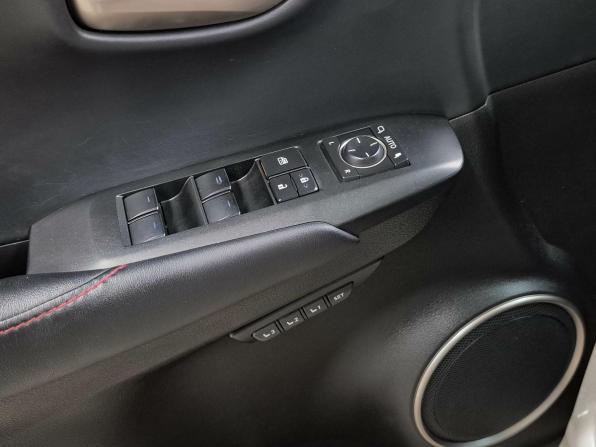 Lexus NX I с пробегом 2017 года, цена 2 649 000 рублей, 195741 км, внедорожник, Автокод Объявления