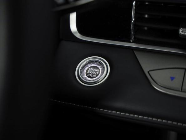 Chery Tiggo 7L I с пробегом 2025 года, цена 2 435 400 рублей, 1251 км, внедорожник, Автокод Объявления