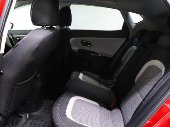 Kia Ceed II Рестайлинг с пробегом 2016 года, цена 1 249 000 рублей, 65404 км, хэтчбек, Автокод Объявления