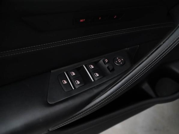 BMW 5 серии VII (G30/G31/G38) с пробегом 2017 года, цена 3 249 077 рублей, 135347 км, седан, Автокод Объявления