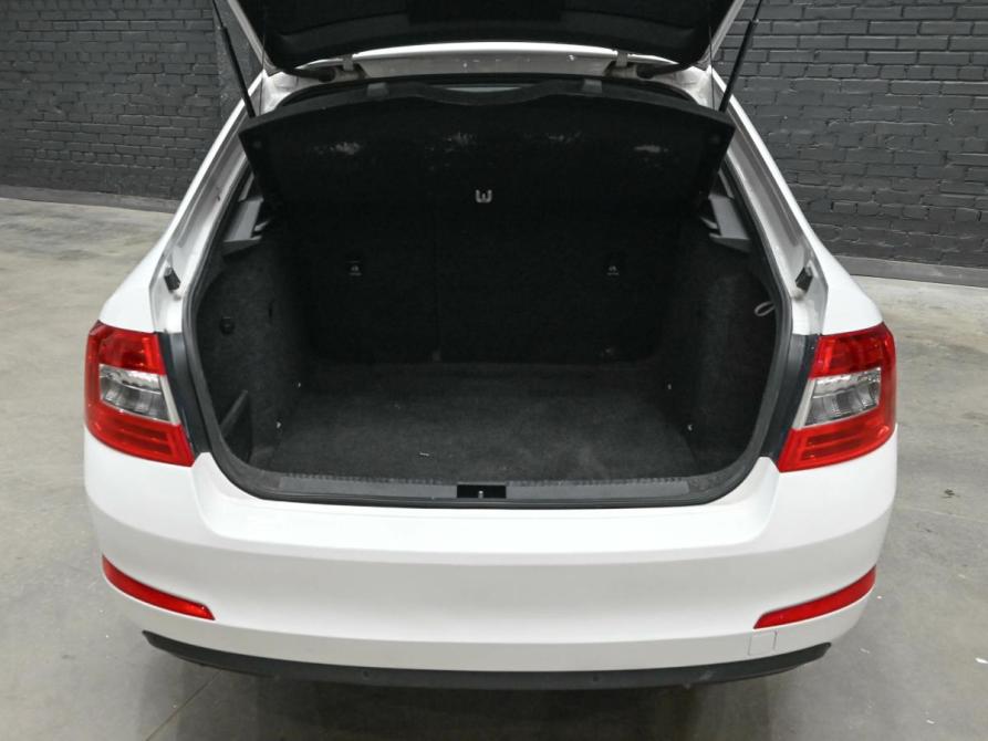 Skoda Octavia III (A7) Екатеринбург  - изображение 6