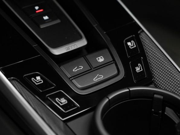 Porsche 911 VIII (992) с пробегом 2021 года, цена 23 900 000 рублей, 23148 км, купе, Автокод Объявления