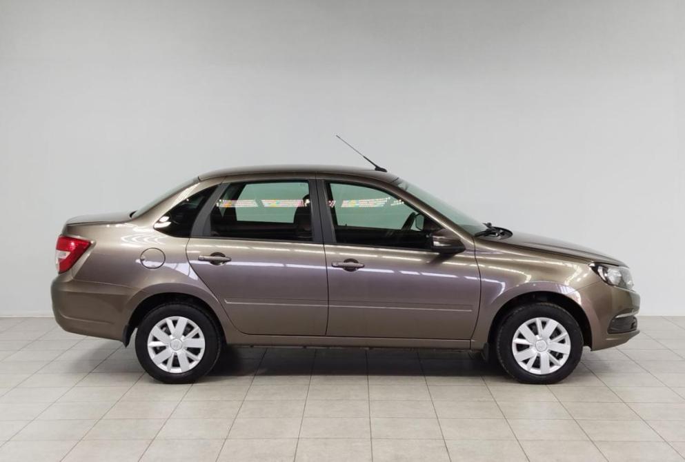 Lada (ВАЗ) Granta I Рестайлинг Саратов  - изображение 4