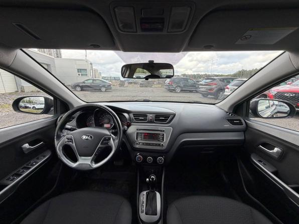 Kia Rio III Рестайлинг с пробегом 2017 года, цена 850 000 рублей, 268879 км, седан, Автокод Объявления