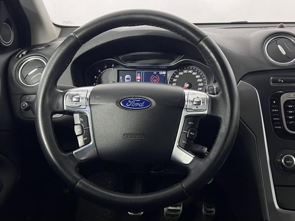 Ford Mondeo IV Рестайлинг с пробегом 2013 года, цена 890 000 рублей, 215000 км, седан, Автокод Объявления