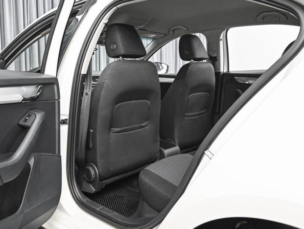 Skoda Octavia III (A7) с пробегом 2014 года, цена 1 379 000 рублей, 299978 км, лифтбек, Автокод Объявления