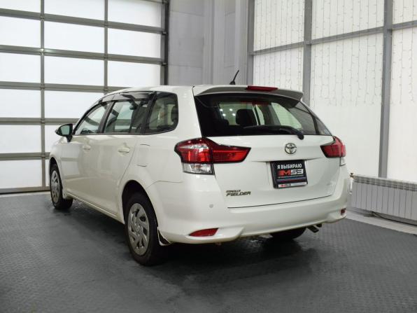 Toyota Corolla XI (E160 E170) Рестайлинг 2 с пробегом 2018 года, цена 1 425 995 рублей, 106241 км, универсал, Автокод Объявления