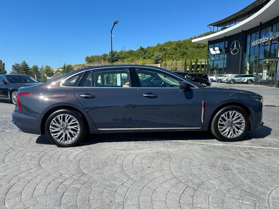 Hongqi H5 II Сочи  - изображение 6