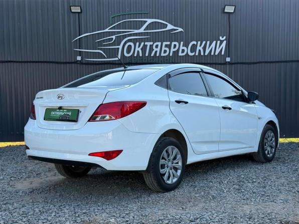 Hyundai Solaris I Рестайлинг с пробегом 2016 года, цена 749 000 рублей, 169760 км, седан, Автокод Объявления