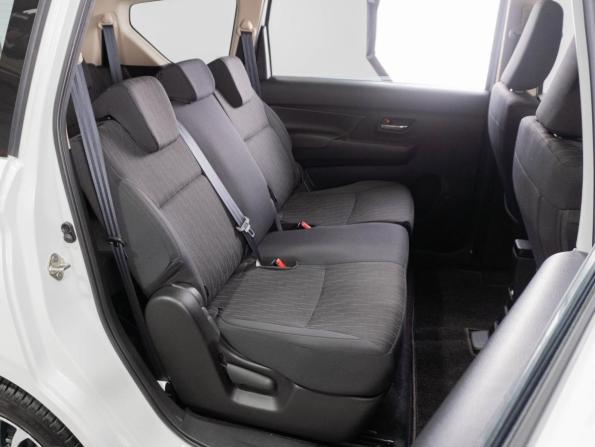 Suzuki Ertiga II с пробегом 2022 года, цена 2 659 000 рублей, 100 км, компактвэн, Автокод Объявления