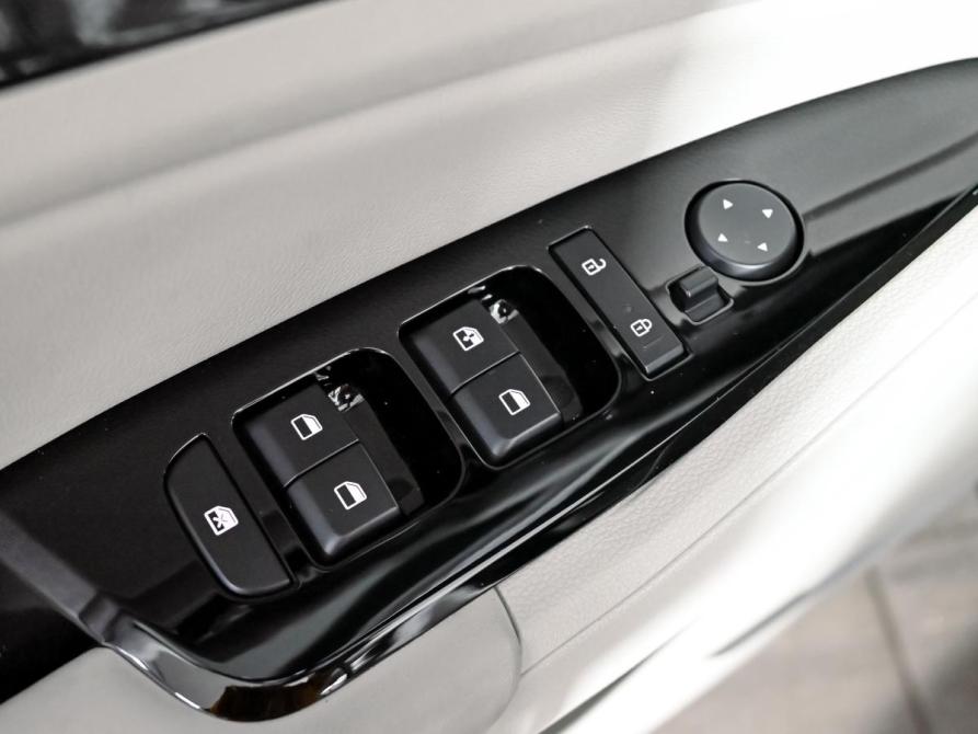Kia Sportage V Екатеринбург  - изображение 12