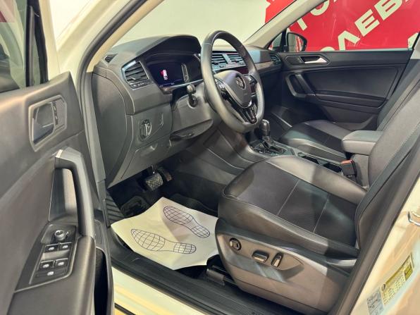 Volkswagen Tiguan II (China Market) с пробегом 2020 года, цена 2 780 000 рублей, 182045 км, внедорожник, Автокод Объявления
