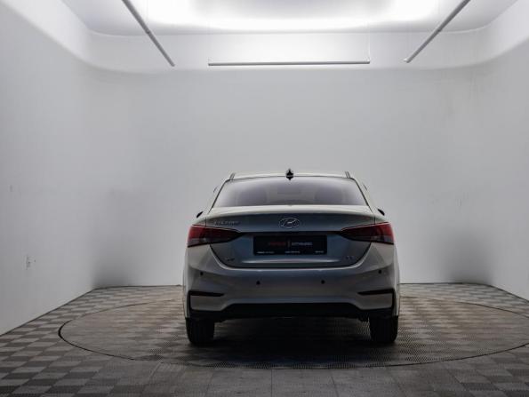 Hyundai Solaris II с пробегом 2019 года, цена 1 380 000 рублей, 108214 км, седан, Автокод Объявления