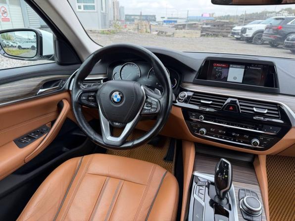 BMW 5 серии VII (G30/G31/G38) с пробегом 2019 года, цена 2 755 000 рублей, 207115 км, седан, Автокод Объявления