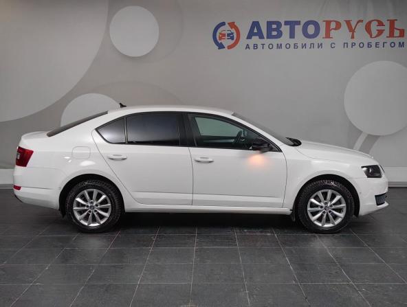 Skoda Octavia III (A7) с пробегом 2015 года, цена 1 485 000 рублей, 130777 км, лифтбек, Автокод Объявления