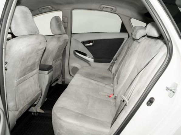 Toyota Prius III (XW30) с пробегом 2010 года, цена 1 100 000 рублей, 163393 км, лифтбек, Автокод Объявления
