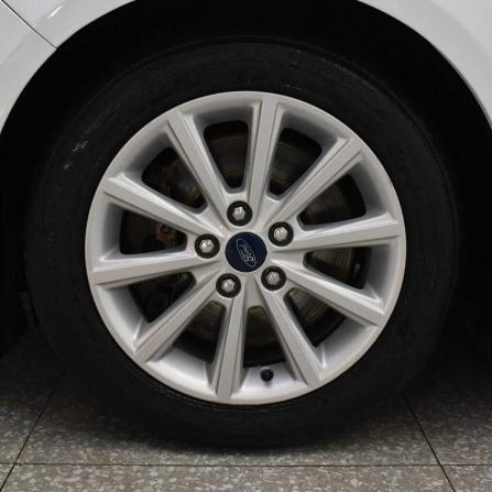 Ford Focus III Рестайлинг с пробегом 2018 года, цена 1 030 000 рублей, 143306 км, хэтчбек, Автокод Объявления
