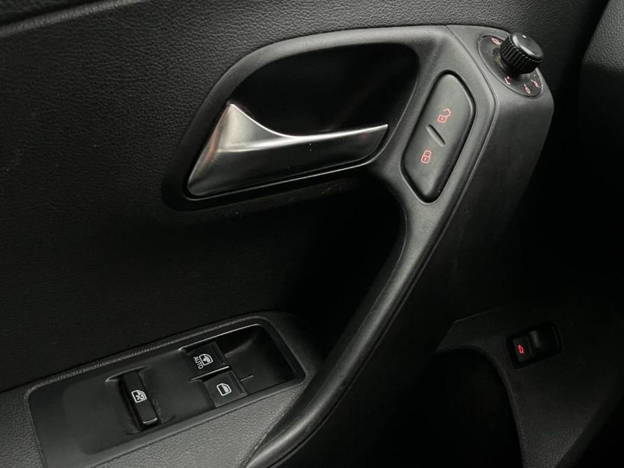 Volkswagen Polo V Казань  - изображение 12