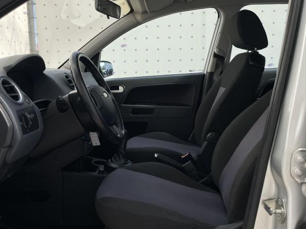 Ford Fusion I Рестайлинг с пробегом 2008 года, цена 650 000 рублей, 74059 км, хэтчбек, Автокод Объявления