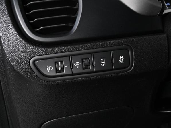 Kia Rio IV Рестайлинг с пробегом 2021 года, цена 1 599 000 рублей, 102657 км, седан, Автокод Объявления