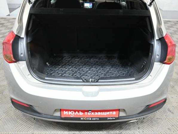 Kia Ceed II с пробегом 2013 года, цена 950 000 рублей, 198876 км, хэтчбек, Автокод Объявления