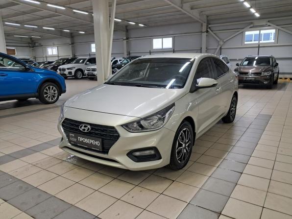 Hyundai Solaris II с пробегом 2019 года, цена 1 330 000 рублей, 118400 км, седан, Автокод Объявления