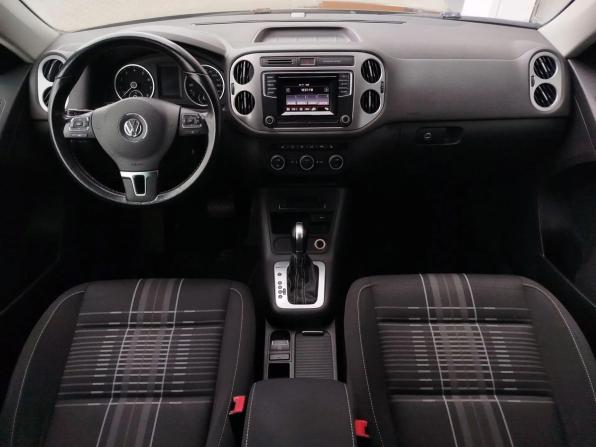 Volkswagen Tiguan I Рестайлинг с пробегом 2016 года, цена 1 215 000 рублей, 261241 км, внедорожник, Автокод Объявления