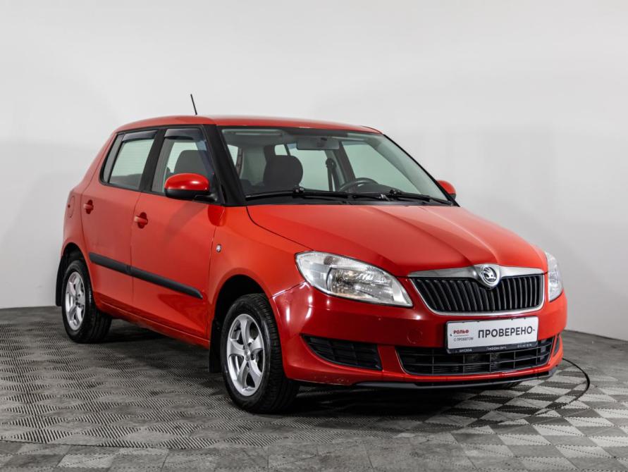 Skoda Fabia II Рестайлинг Санкт-Петербург  - изображение 3