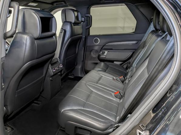 Land Rover Discovery V с пробегом 2018 года, цена 4 350 000 рублей, 117782 км, внедорожник, Автокод Объявления