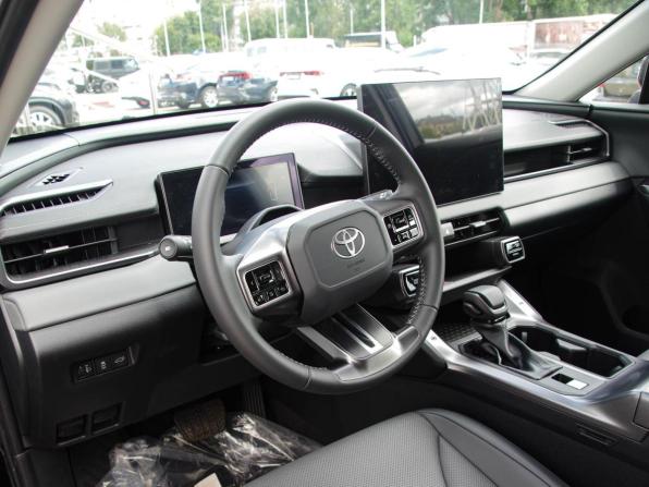 Toyota RAV4 VI (XA60) с пробегом 2026 года, цена 4 449 999 рублей, 17 км, внедорожник, Автокод Объявления