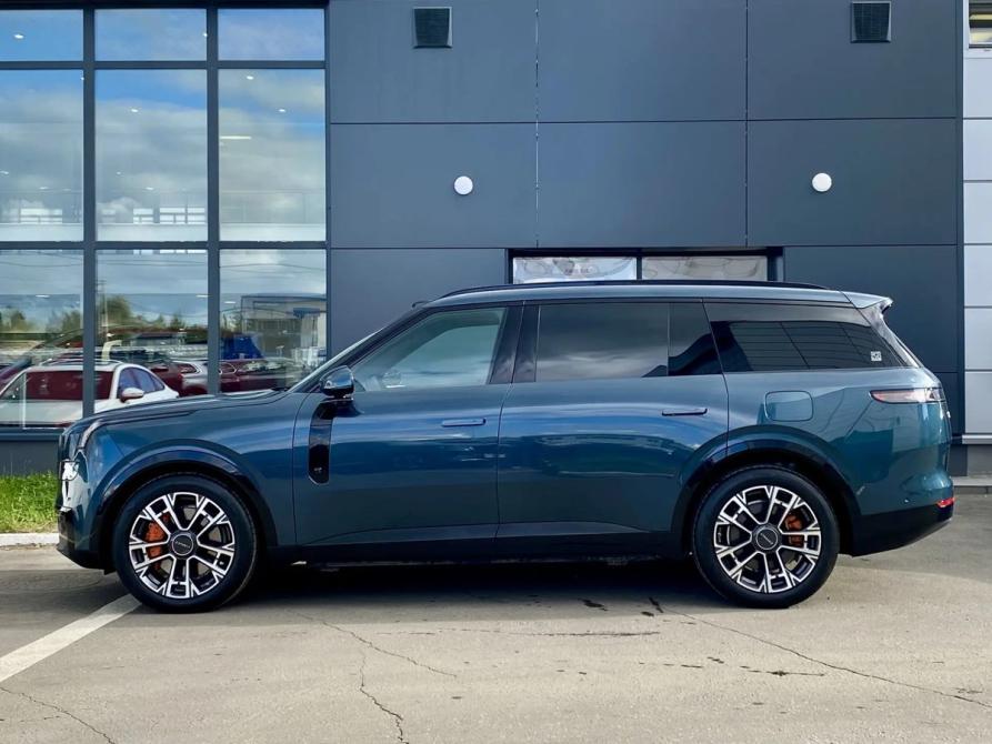 Lynk &amp; Co 900 Москва  - изображение 3