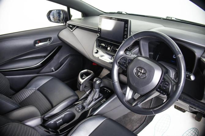Toyota Corolla XII (E210) с пробегом 2020 года, цена 1 849 000 рублей, 64100 км, универсал, Автокод Объявления