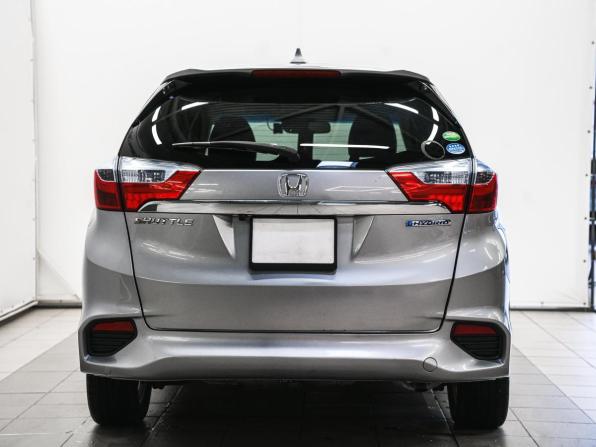 Honda Shuttle II с пробегом 2017 года, цена 1 350 000 рублей, 133527 км, универсал, Автокод Объявления
