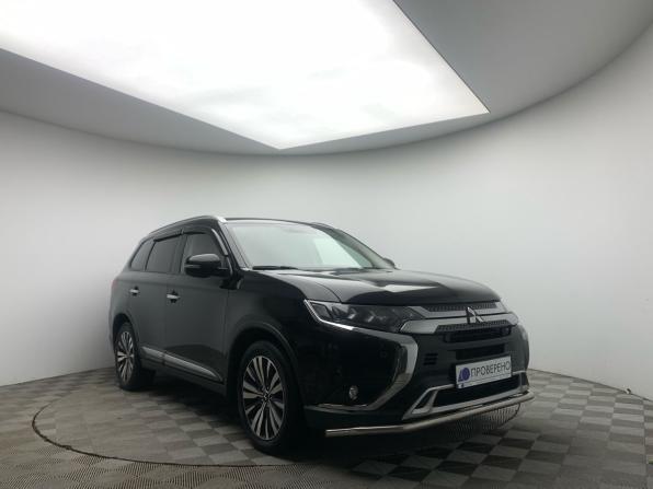 Mitsubishi Outlander III Рестайлинг 3 с пробегом 2019 года, цена 2 159 000 рублей, 176016 км, внедорожник, Автокод Объявления