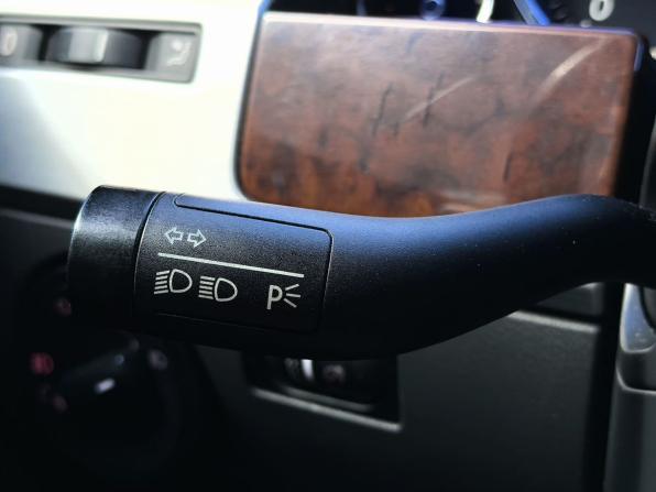 Volkswagen Touareg I Рестайлинг с пробегом 2009 года, цена 1 050 000 рублей, 300000 км, внедорожник, Автокод Объявления
