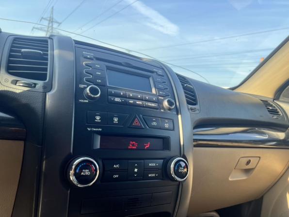 Kia Sorento II с пробегом 2011 года, цена 990 000 рублей, 315553 км, внедорожник, Автокод Объявления