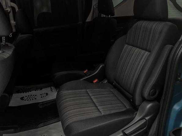 Honda Freed II с пробегом 2017 года, цена 1 350 000 рублей, 157575 км, компактвэн, Автокод Объявления