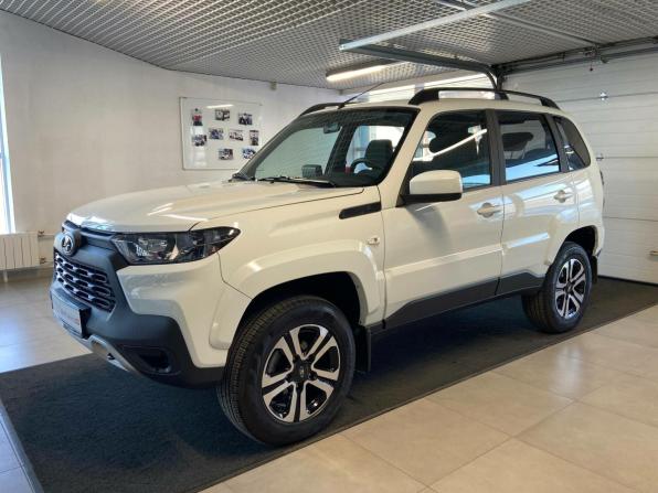 Lada (ВАЗ) Niva Travel I с пробегом 2025 года, цена 1 497 765 рублей, 513 км, внедорожник, Автокод Объявления