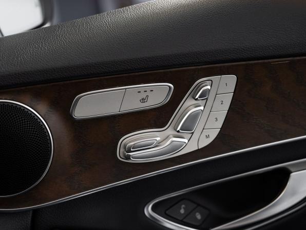 Mercedes-Benz C-Класс IV (W205) с пробегом 2018 года, цена 1 925 000 рублей, 52000 км, универсал, Автокод Объявления