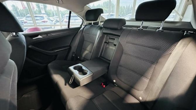 Volkswagen Jetta VI с пробегом 2014 года, цена 1 098 000 рублей, 113000 км, седан, Автокод Объявления