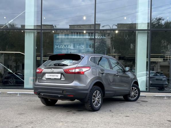 Nissan Qashqai II с пробегом 2016 года, цена 1 615 000 рублей, 200000 км, внедорожник, Автокод Объявления
