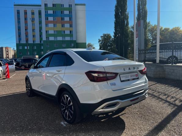 Lada (ВАЗ) Vesta I Рестайлинг (NG) с пробегом 2023 года, цена 1 323 800 рублей, 49438 км, седан, Автокод Объявления