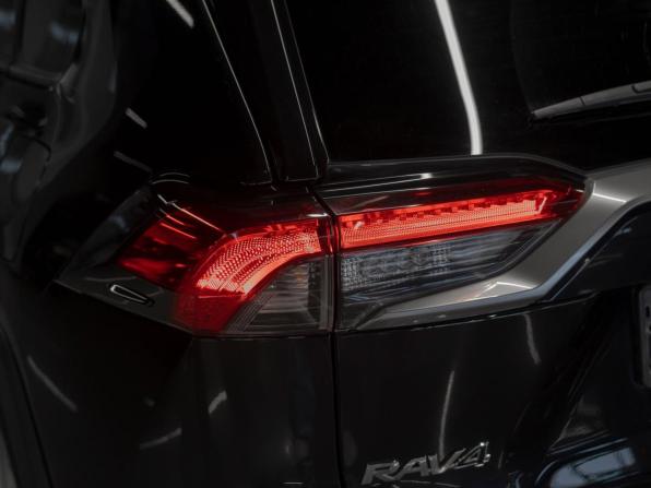 Toyota RAV4 V (XA50) с пробегом 2021 года, цена 3 130 000 рублей, 99663 км, внедорожник, Автокод Объявления